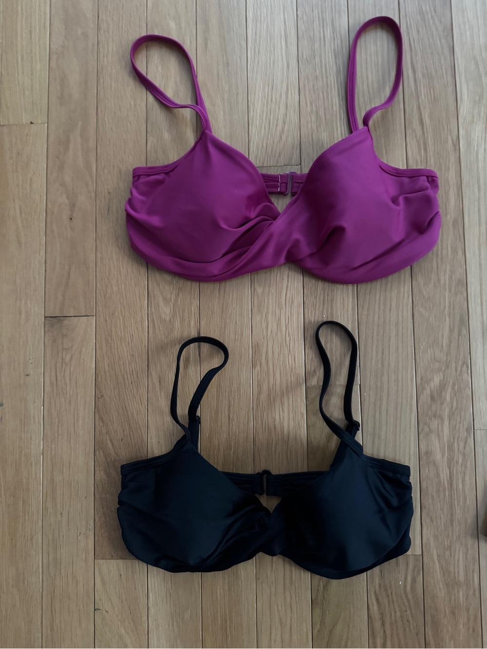 NWOT GAP Underwire Bikini Tops